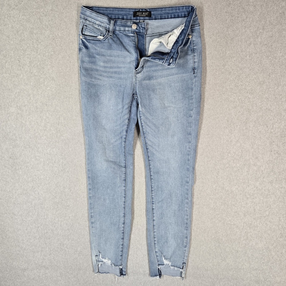 Judy Blue Women Jeans 11/30 Light Blue Denim Sorbtek Relaxed 28" Inseam Stretch